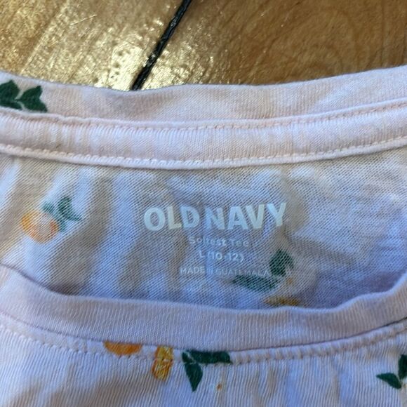 Old Navy Girl’s Light Pink Softest Tee with Orange Slices Size Large (10-12) - Picture 5 of 6